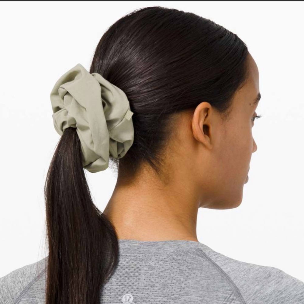 Lululemon Oversized Green Scrunchie